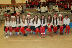 Lifers from the Class of 2014 gather together for a picture at their last Feast Wishes